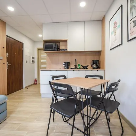 Calm Village זאטור